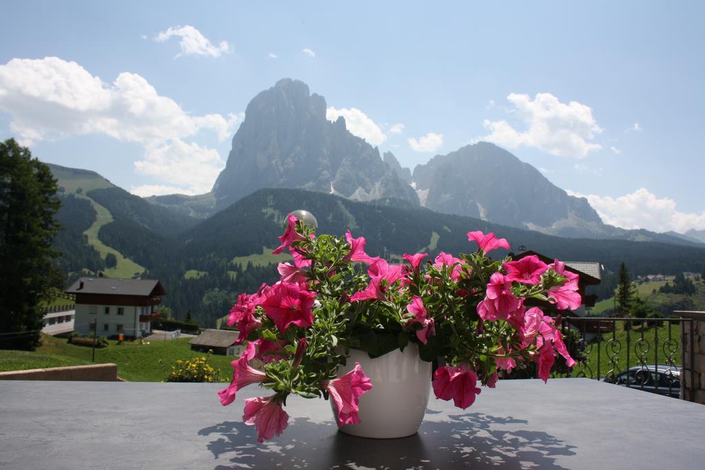 Apartments La Mana Santa Cristina Val Gardena Εξωτερικό φωτογραφία