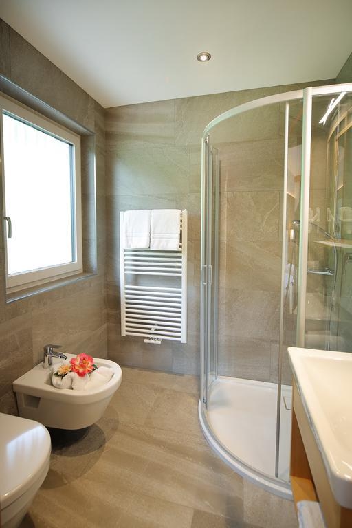 Apartments La Mana Santa Cristina Val Gardena Δωμάτιο φωτογραφία