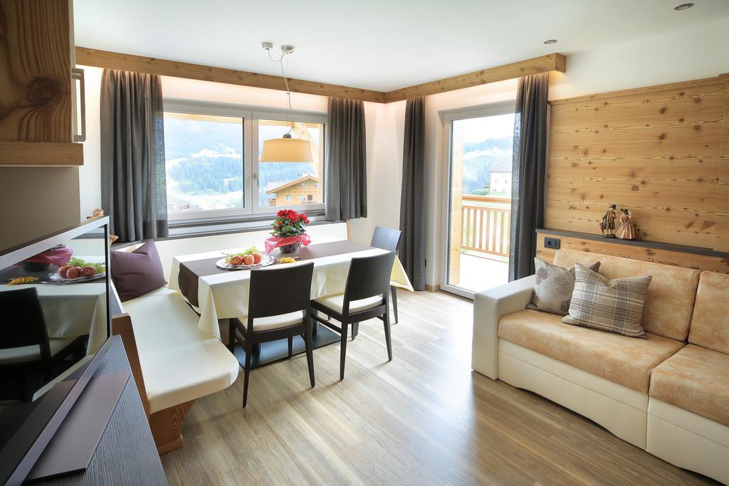 Apartments La Mana Santa Cristina Val Gardena Εξωτερικό φωτογραφία