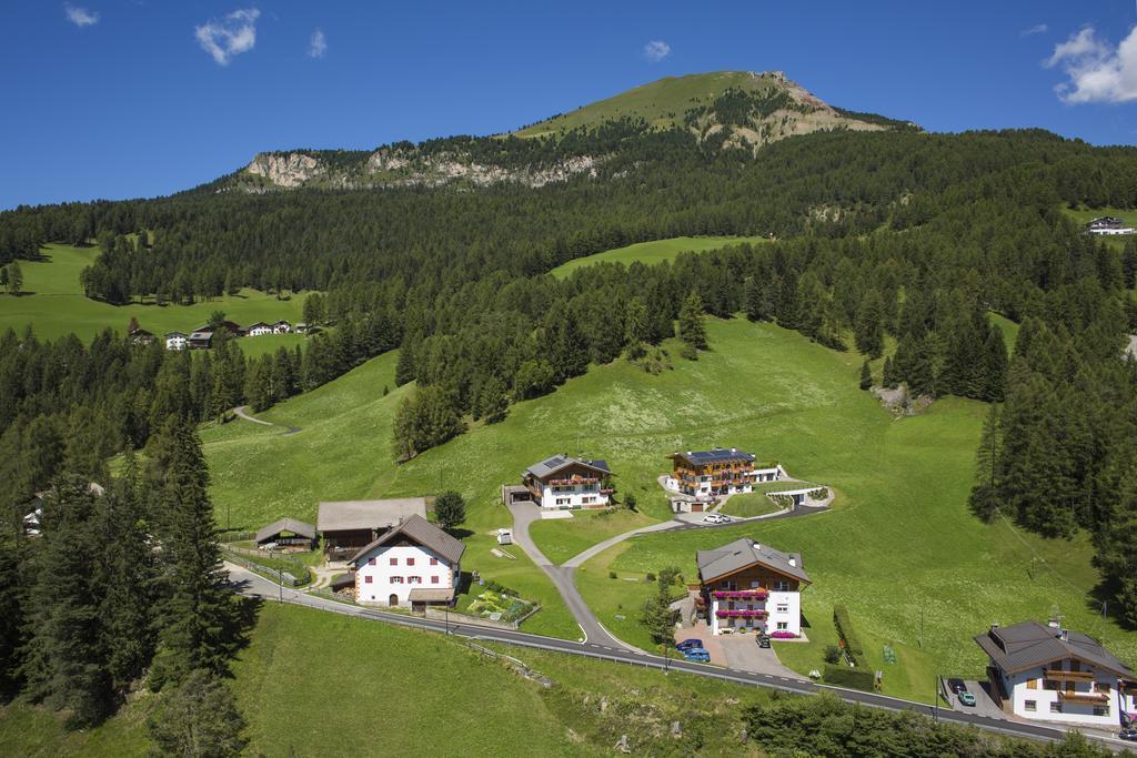 Apartments La Mana Santa Cristina Val Gardena Εξωτερικό φωτογραφία